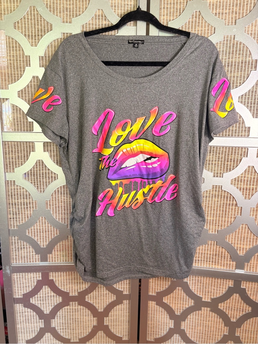 Love the Hustle Graphic Tee - Gray with Pink & Yellow Print